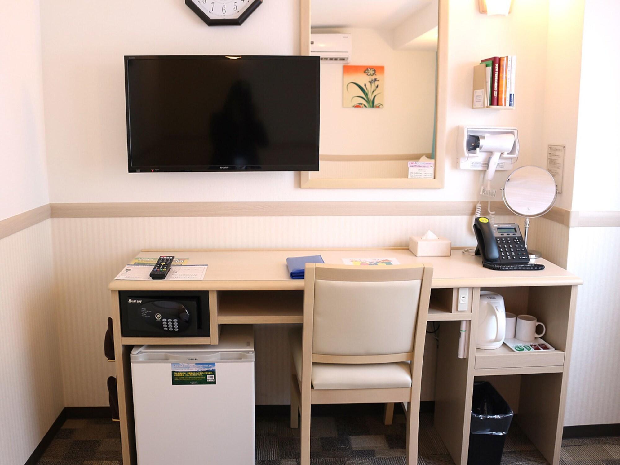 Toyoko Inn Shin-Osaka-Eki Higashi-Guchi Экстерьер фото